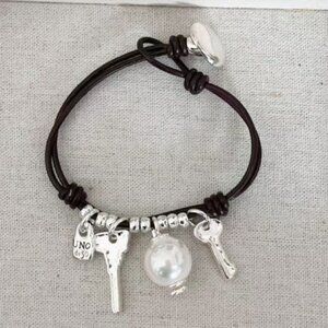 Uno de 50 Bracelet - Manojito - Brans New